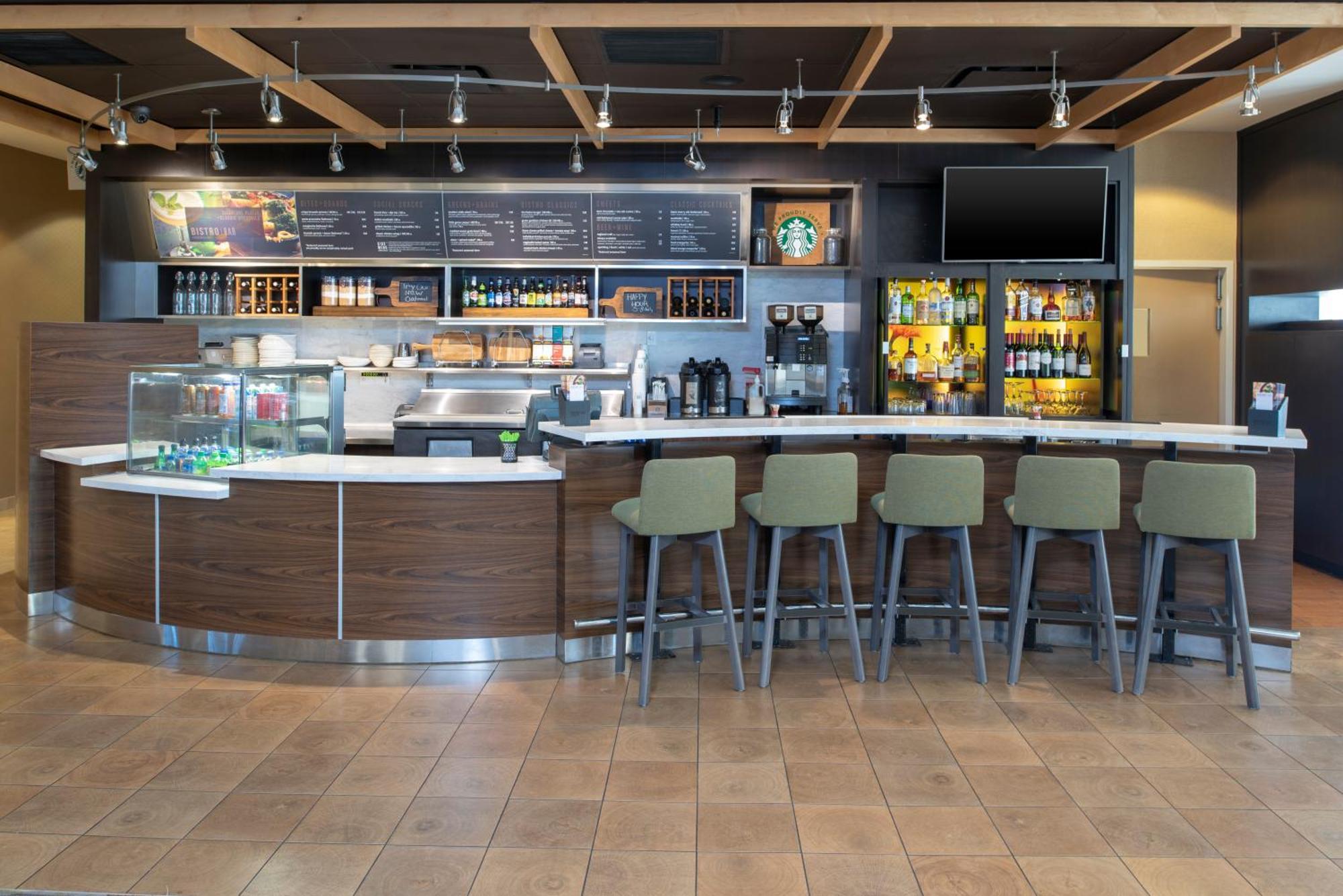 Отель Courtyard Milwaukee Airport Экстерьер фото